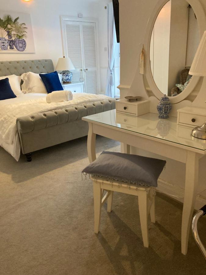 Olive Tree Apartment Hove ภายนอก รูปภาพ